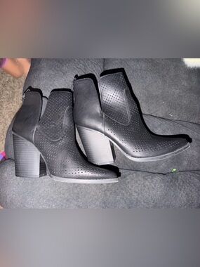 Qupid Black Perforated Block Heel Ankle